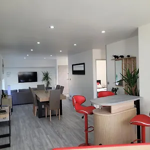 Aux Portes Du Mont Appartement